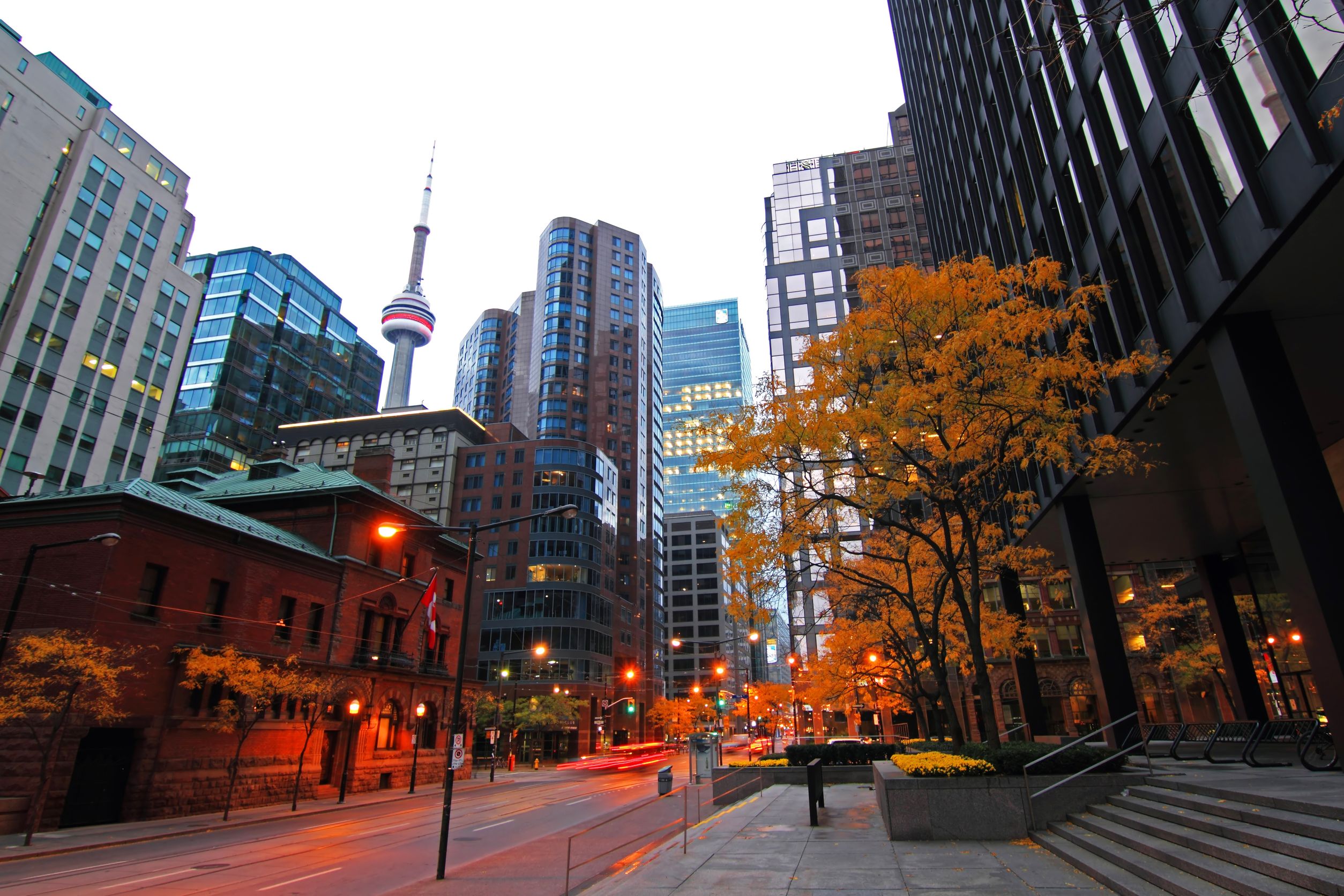 Torontobuilding.jpg